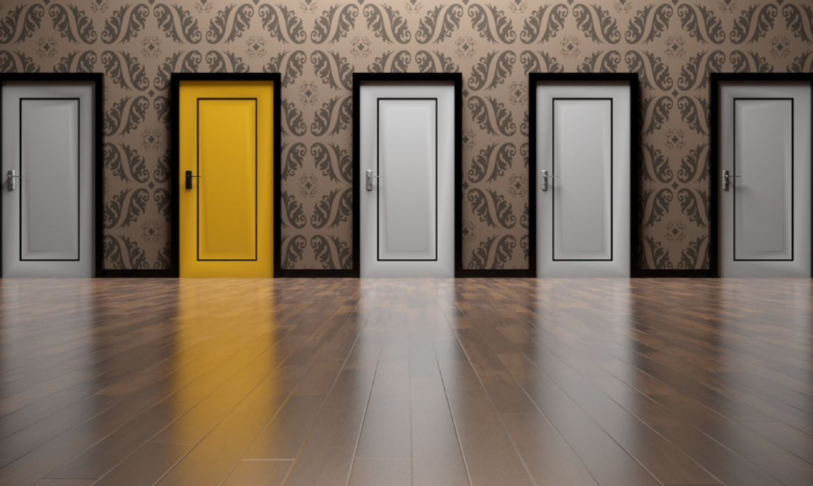 How to choose a digital marketing agency? We answered this question that baffles entrepreneurs & startups owners. Read on.
